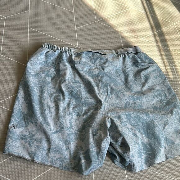Lululemon size Small Shorts - Picture 2 of 2